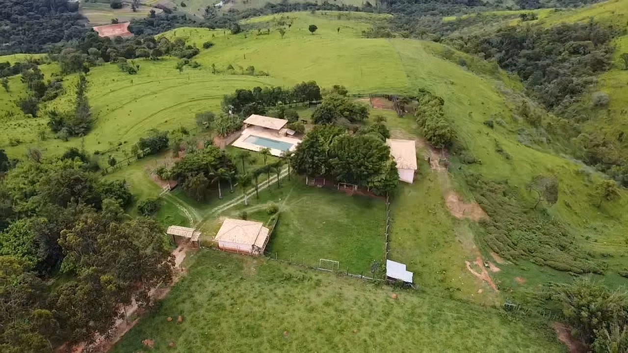 Sítio de 79 ha em Amparo, SP