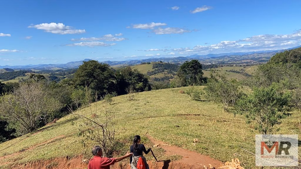 Terreno de 51 ha em Estiva, MG