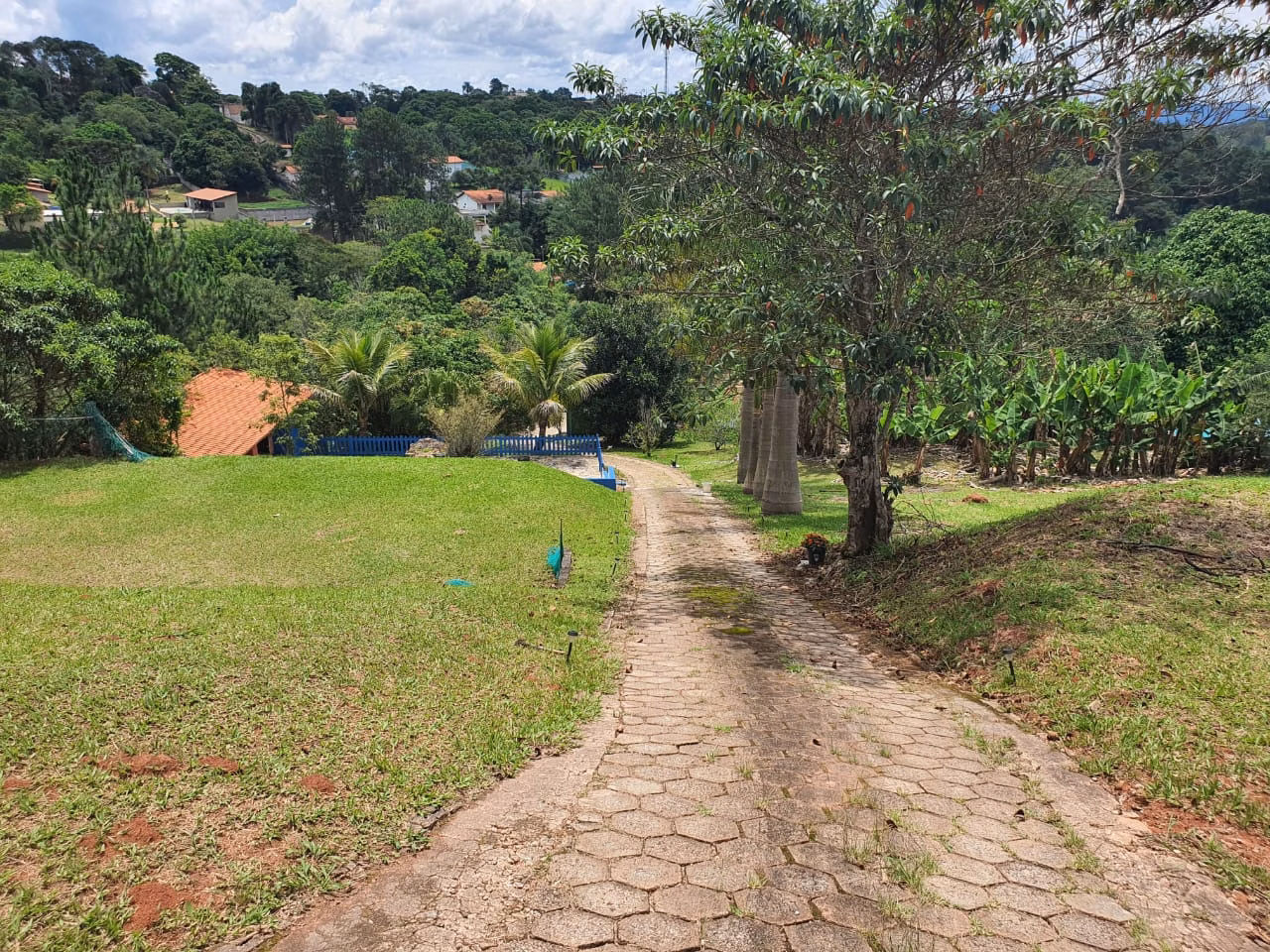 Chácara de 5.600 m² em Santa Isabel, SP