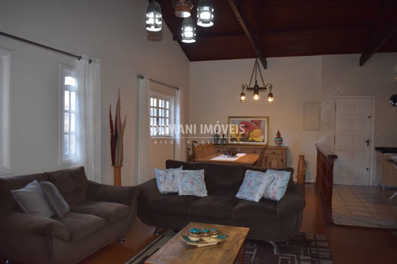 House of 635 m² in Campos do Jordão, SP, Brazil