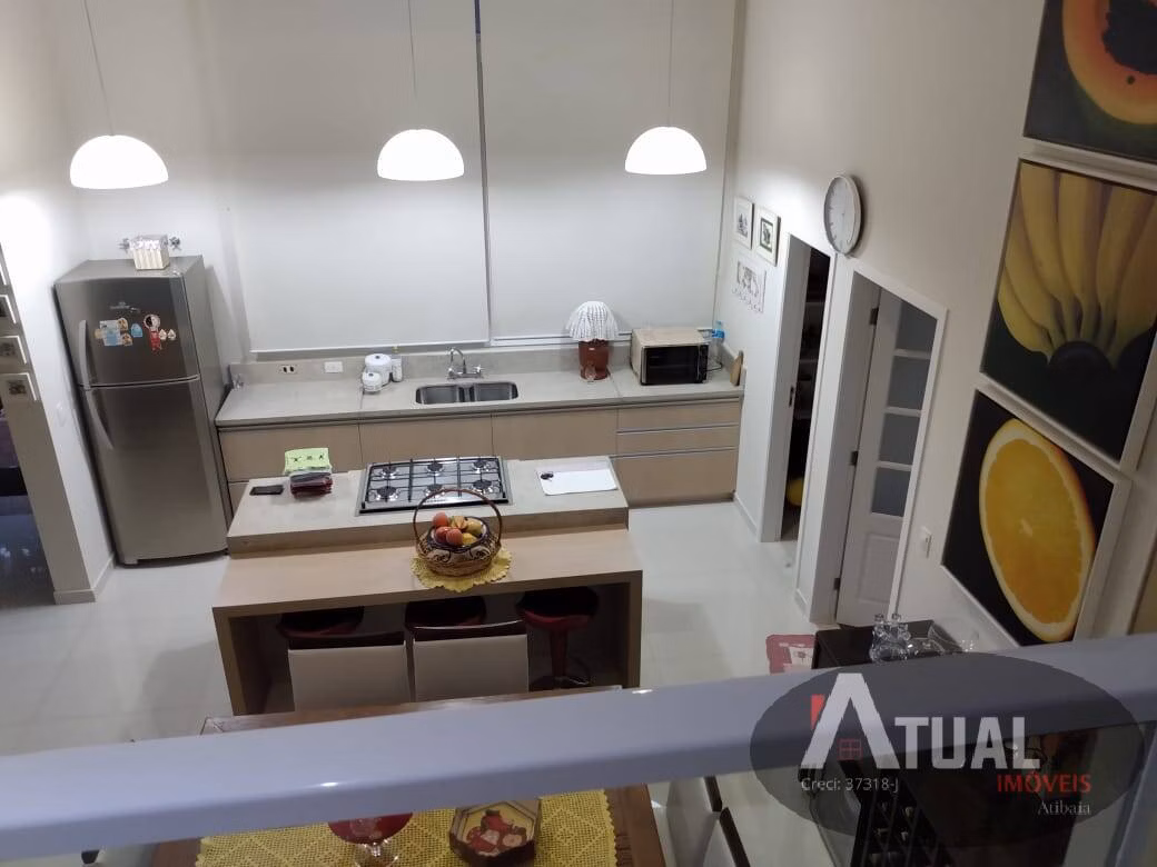 Casa de 1.200 m² em Piracaia, SP