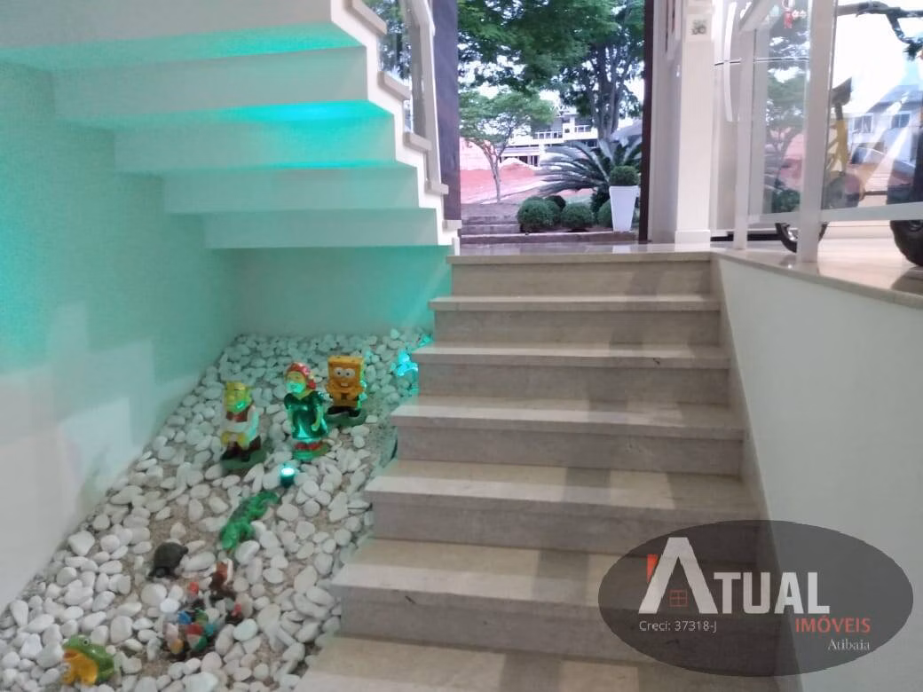 Casa de 1.200 m² em Piracaia, SP