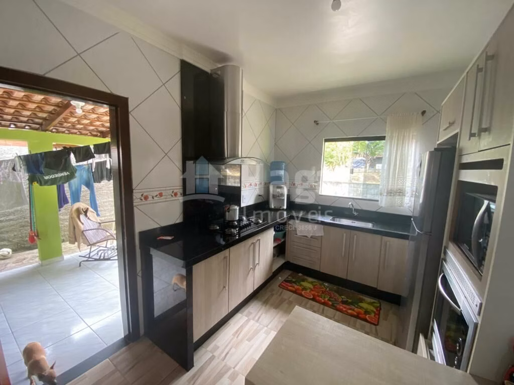 Casa de 620 m² em Brusque, SC