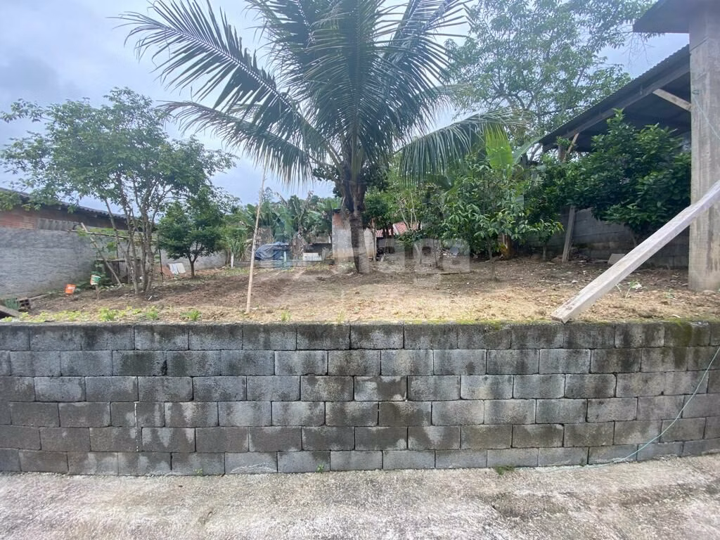Casa de 620 m² em Brusque, SC