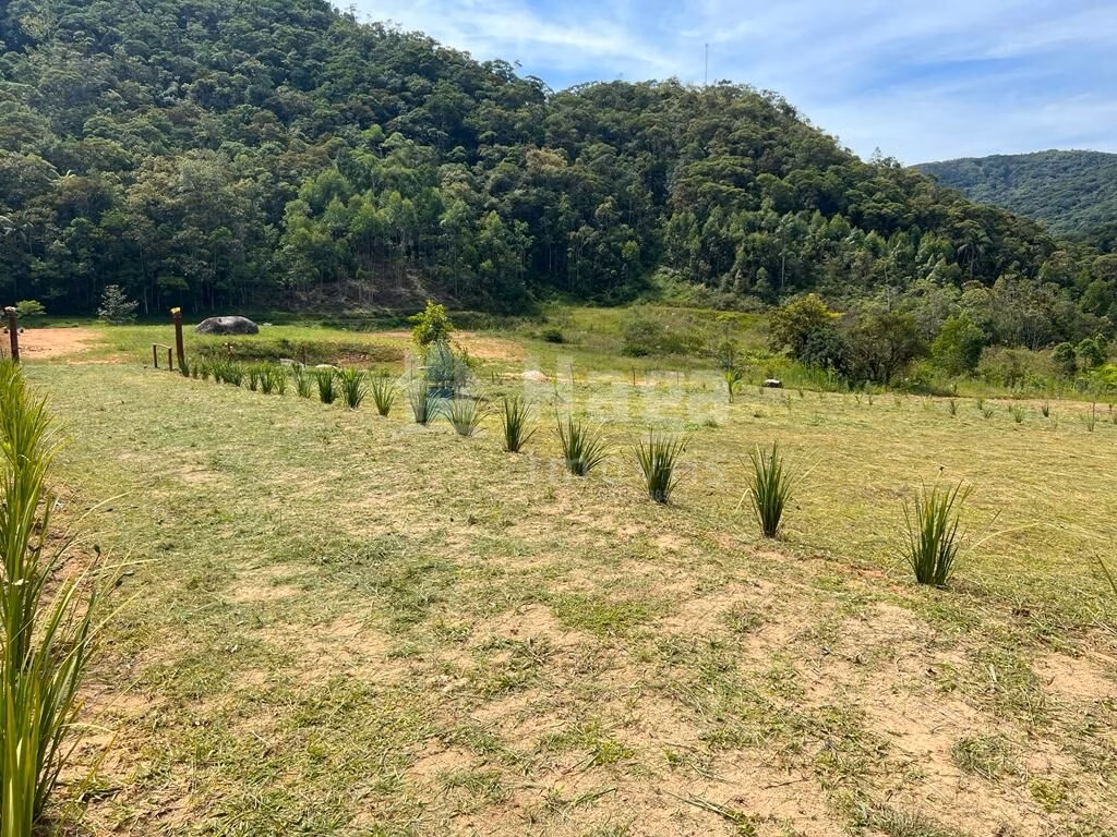 Fazenda de 4.500 m² em Guabiruba, SC
