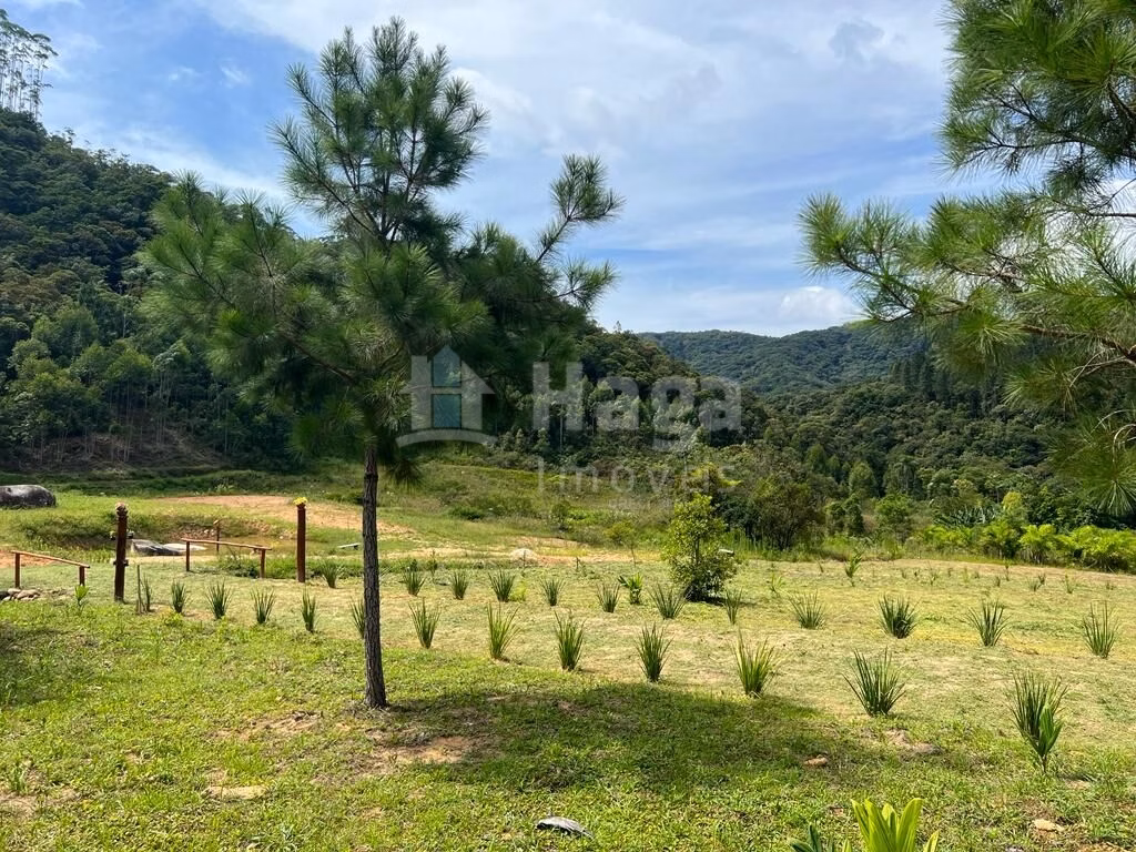 Fazenda de 4.500 m² em Guabiruba, SC