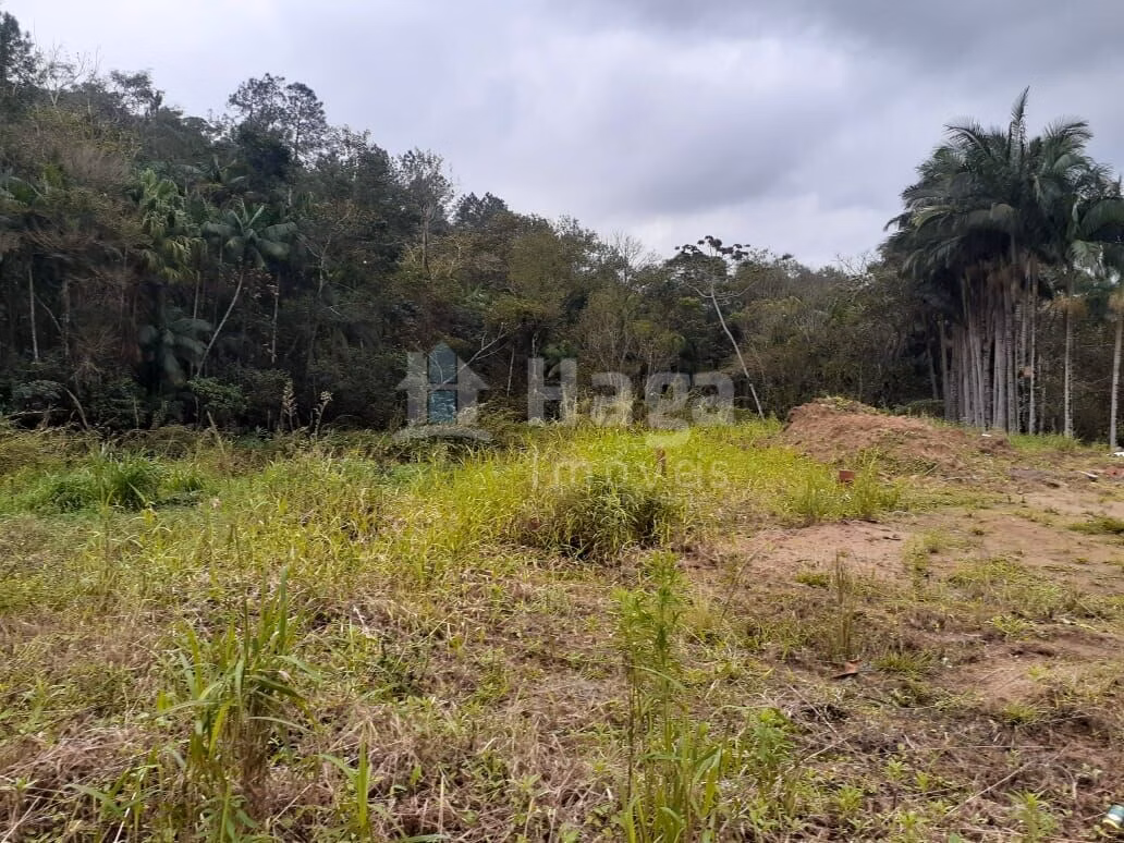 Terreno de 712 m² em Guabiruba, SC