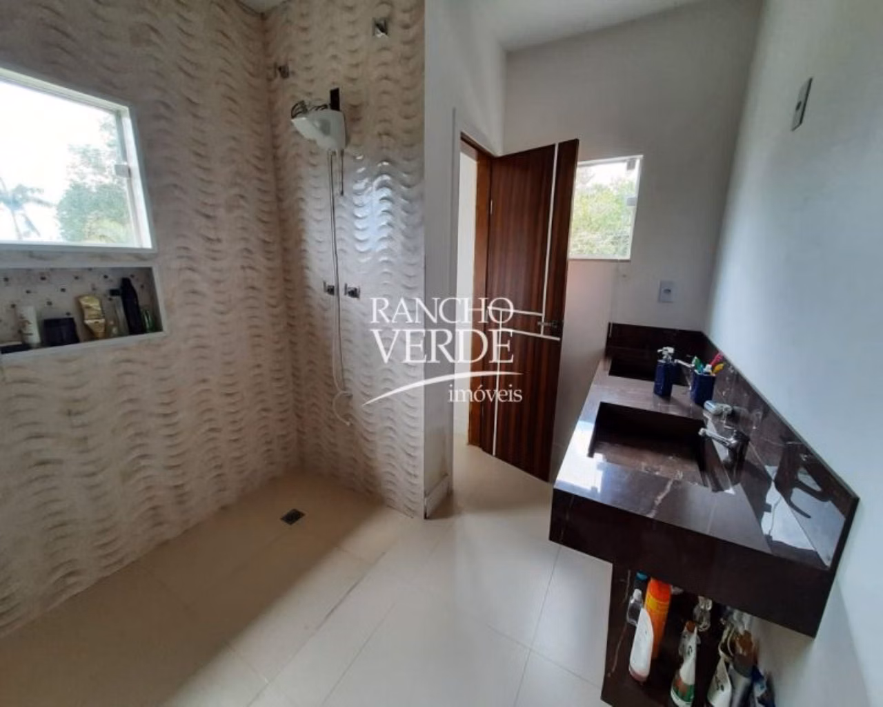Chácara de 1.400 m² em Taubaté, SP