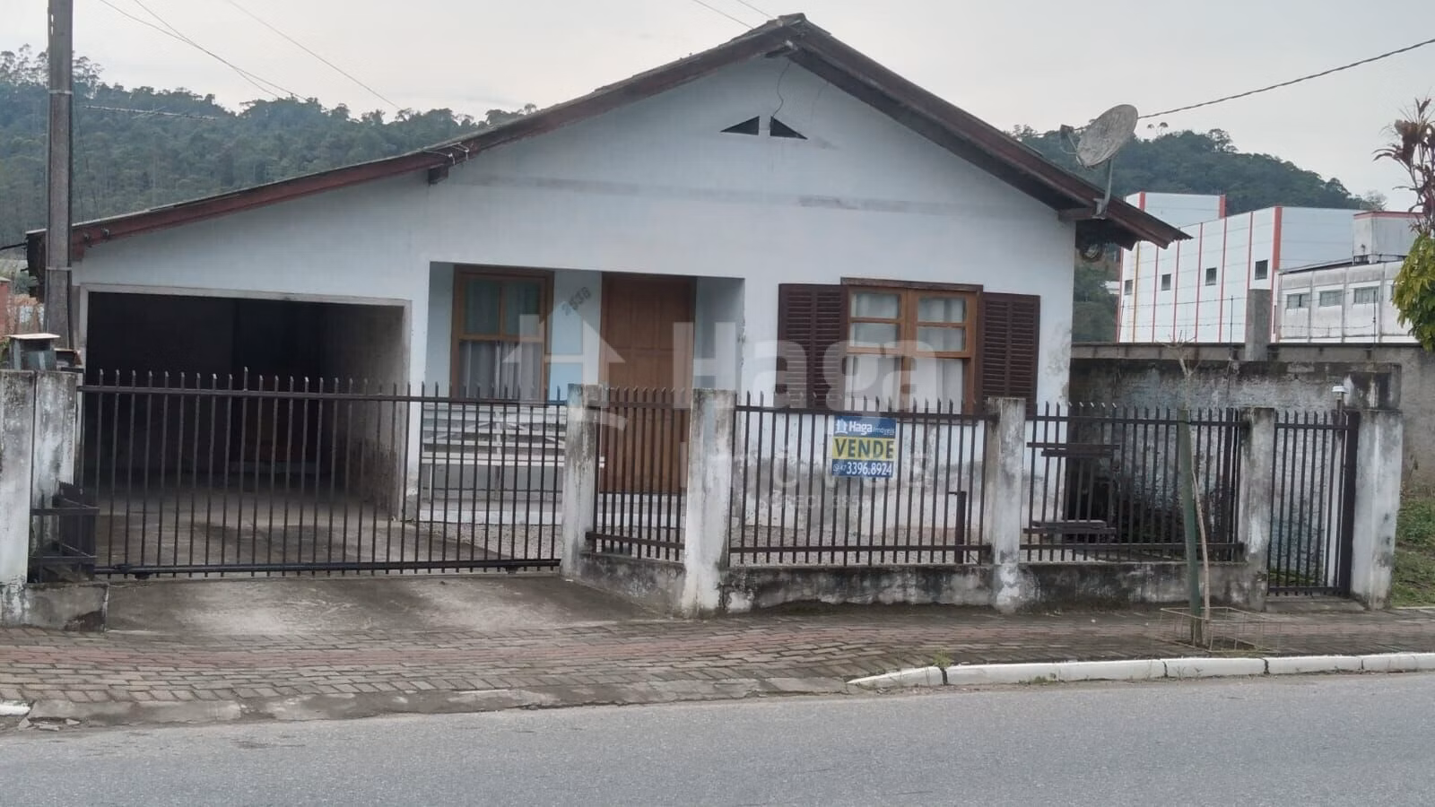 Terreno de 350 m² em Guabiruba, SC
