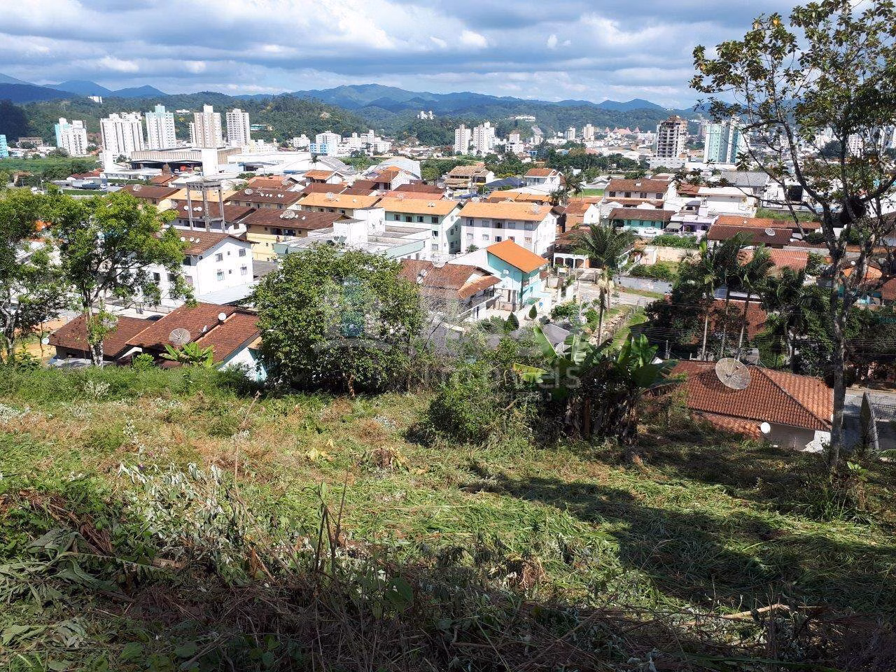 Terreno de 494 m² em Brusque, SC