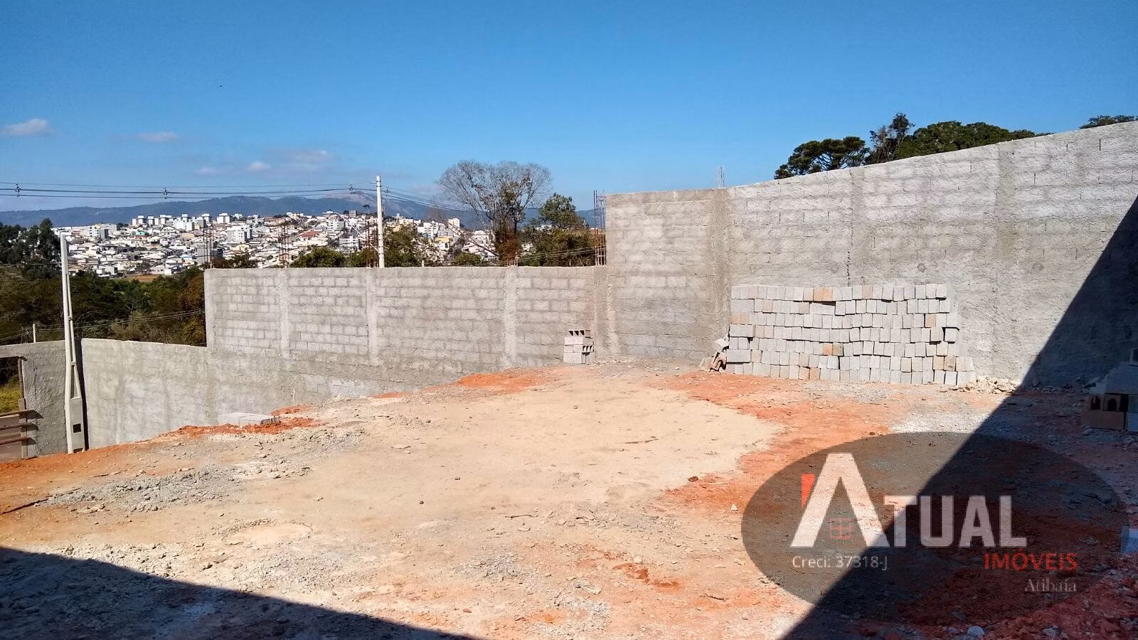 Terreno de 175 m² em Atibaia, SP