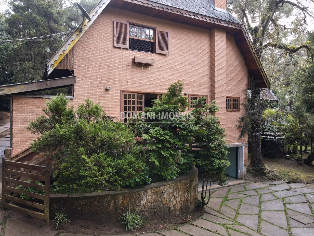 House of 2,390 m² in Campos do Jordão, SP, Brazil