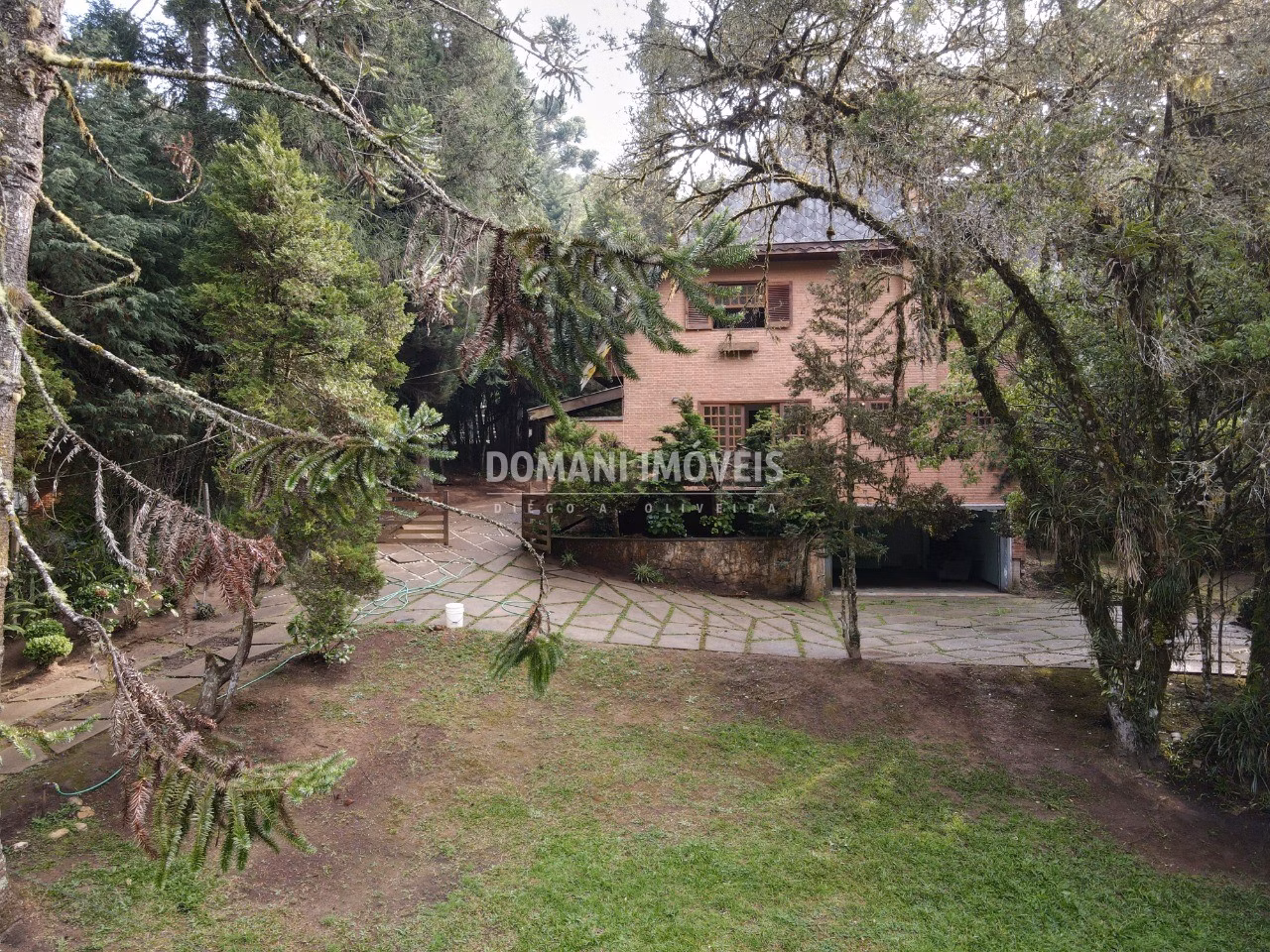 House of 2,390 m² in Campos do Jordão, SP, Brazil