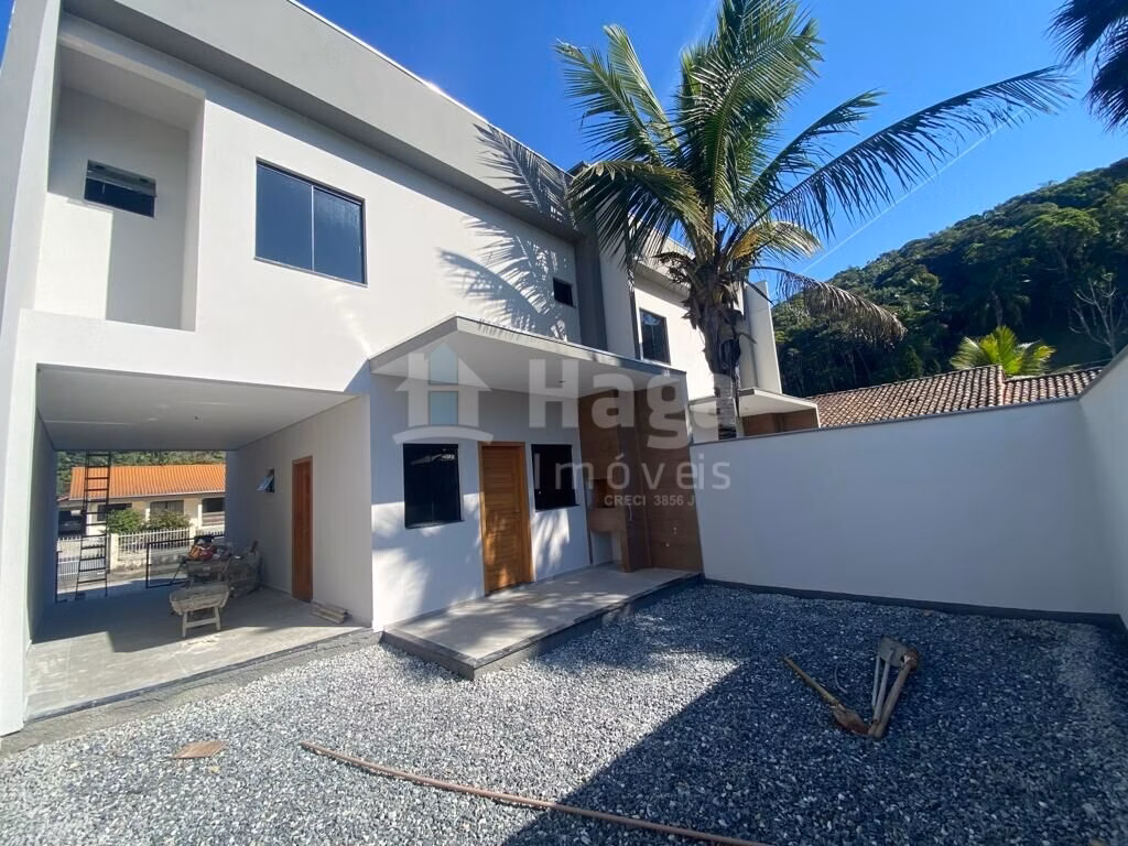 Casa de 130 m² em Brusque, SC