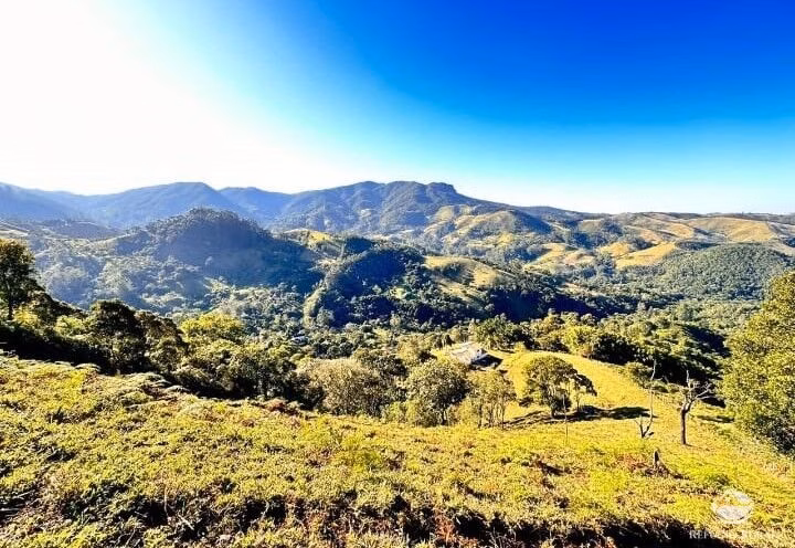 Sítio de 2 ha em São José dos Campos, SP