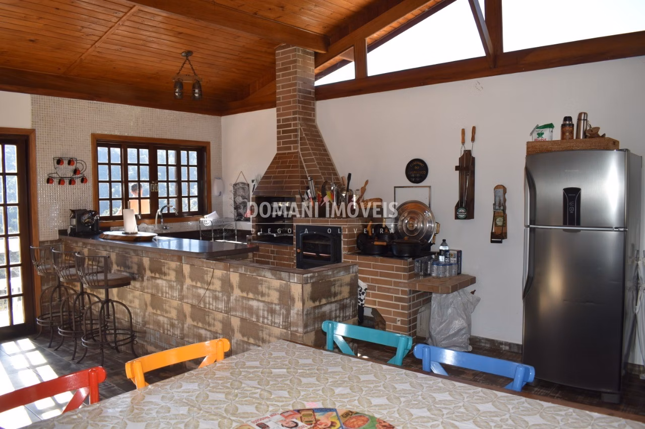 House of 1,010 m² in Campos do Jordão, SP, Brazil