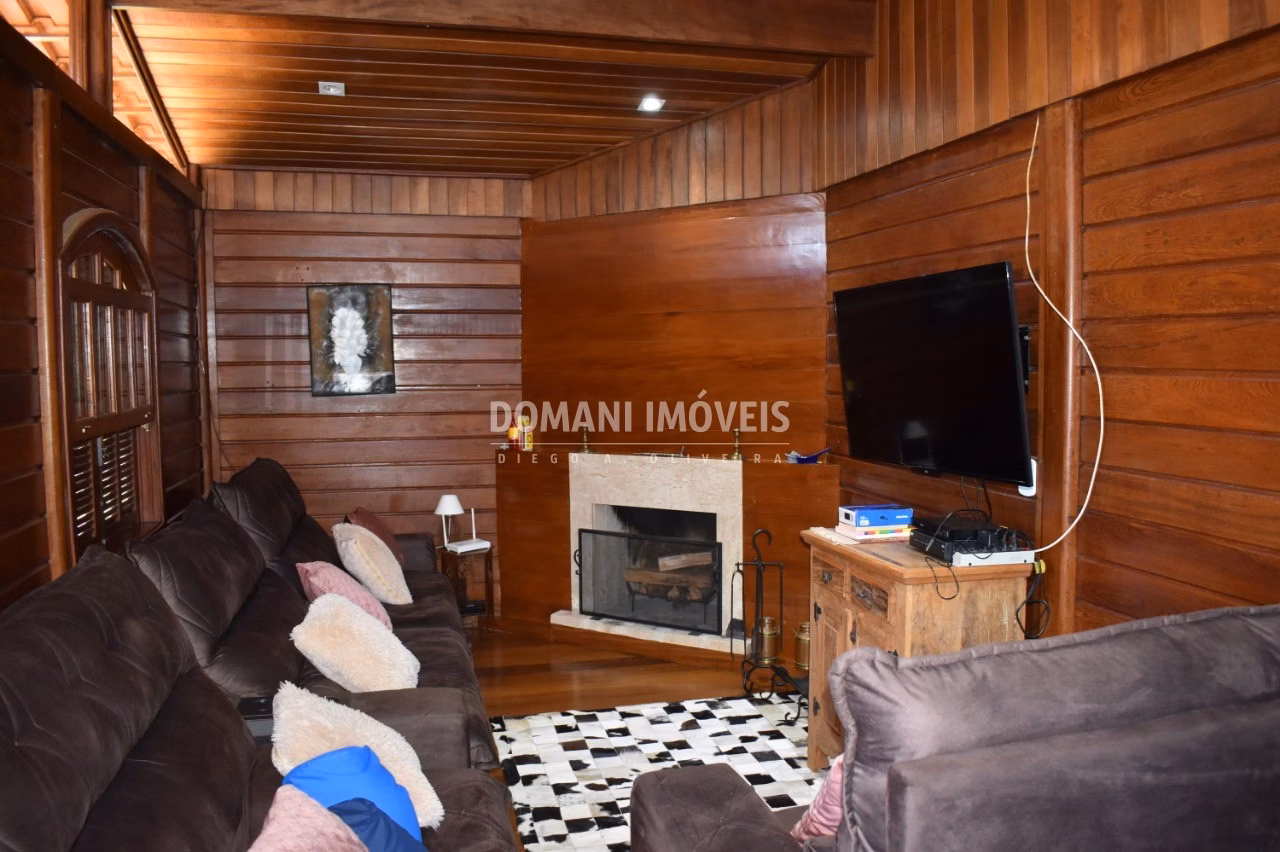 House of 1,010 m² in Campos do Jordão, SP, Brazil