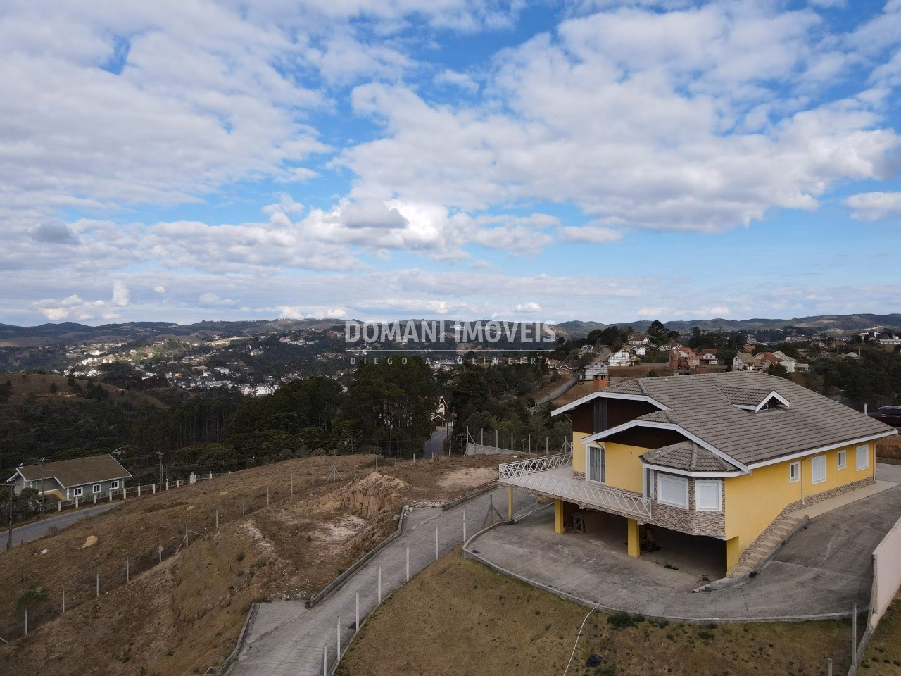 House of 1,210 m² in Campos do Jordão, SP, Brazil
