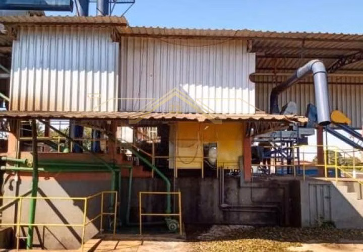 Fazenda de 1.526 ha em Piumhi, MG