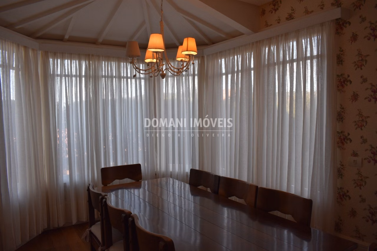 House of 1,750 m² in Campos do Jordão, SP, Brazil