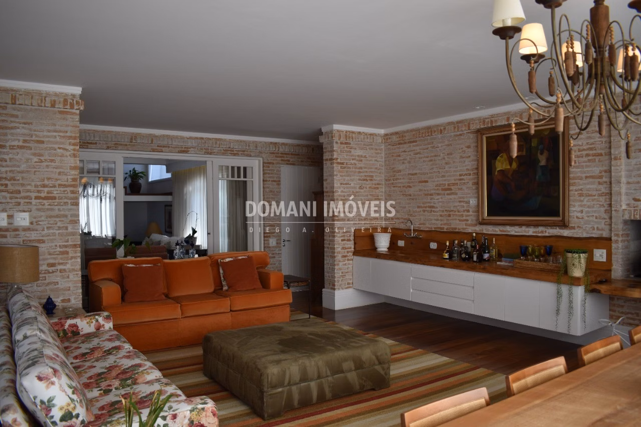 House of 1,750 m² in Campos do Jordão, SP, Brazil