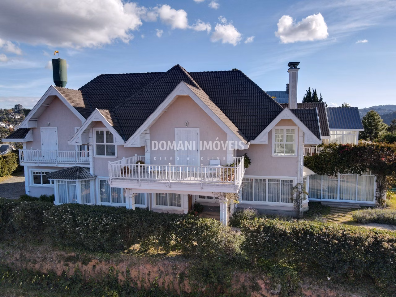 House of 1,750 m² in Campos do Jordão, SP, Brazil