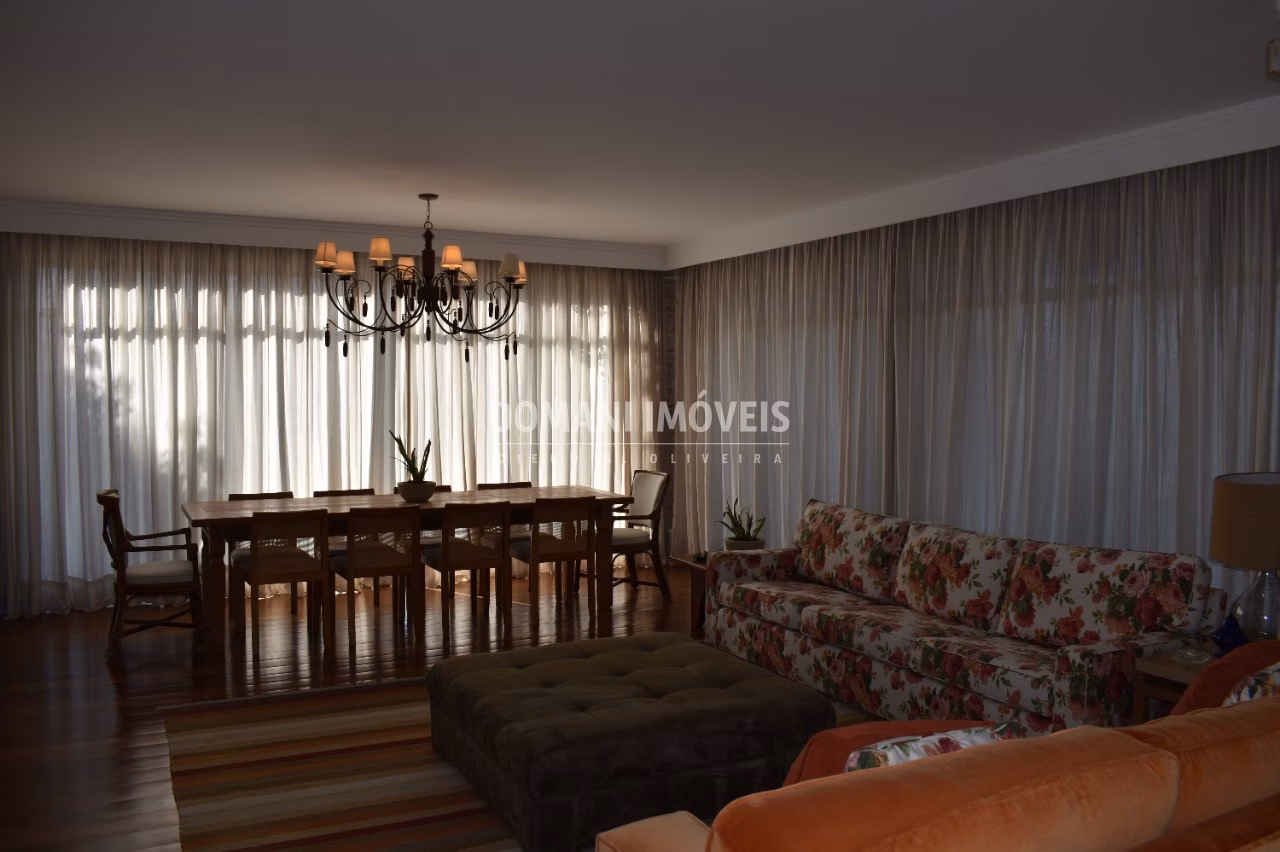 House of 1,750 m² in Campos do Jordão, SP, Brazil