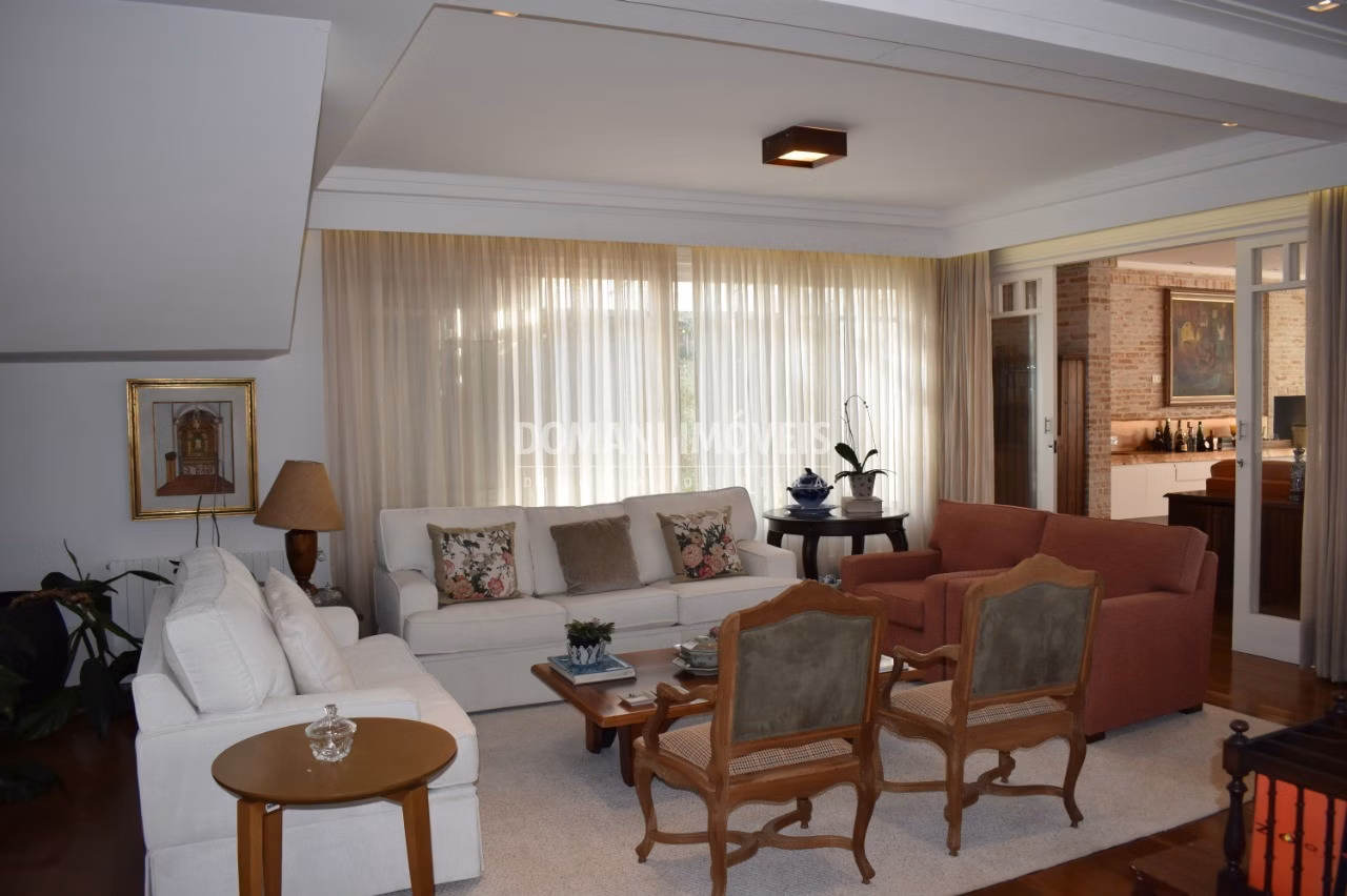 House of 1,750 m² in Campos do Jordão, SP, Brazil