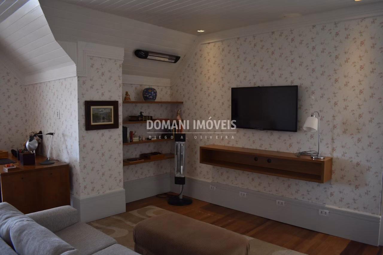 House of 1,750 m² in Campos do Jordão, SP, Brazil