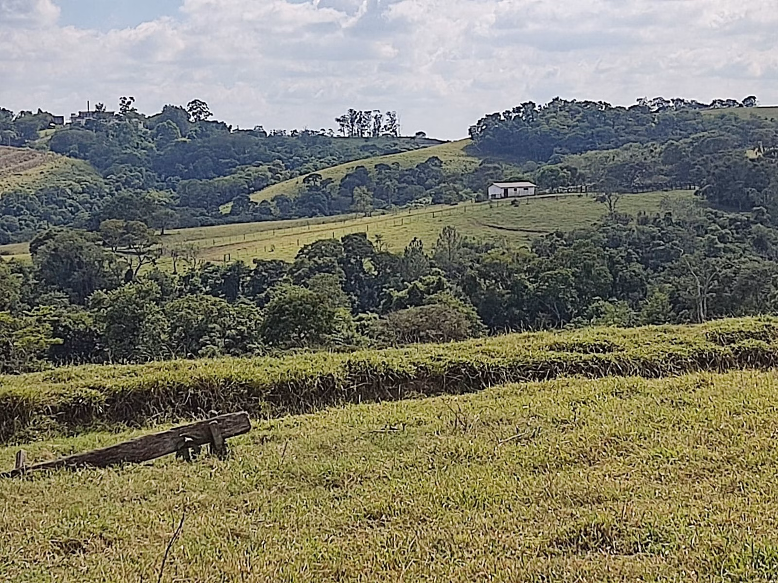 Fazenda de 102 ha em Angatuba, SP