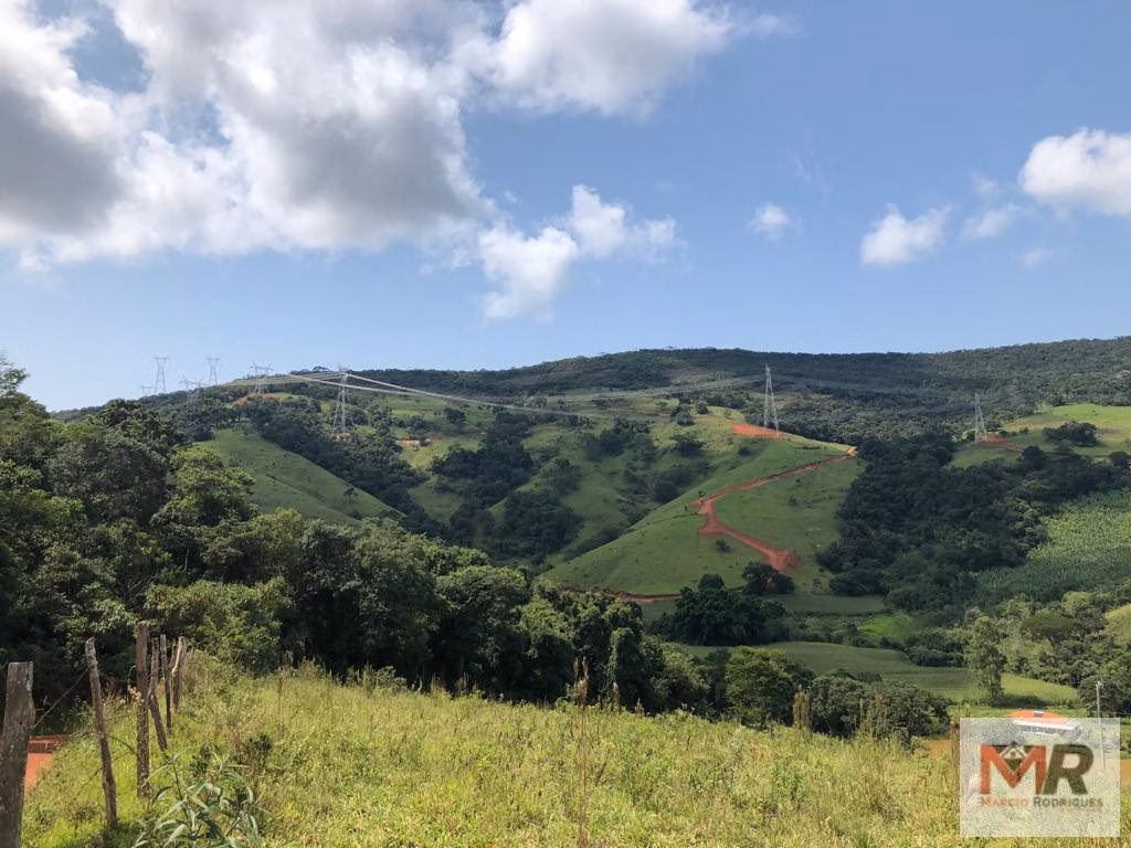 Fazenda de 134 ha em Espírito Santo do Dourado, MG