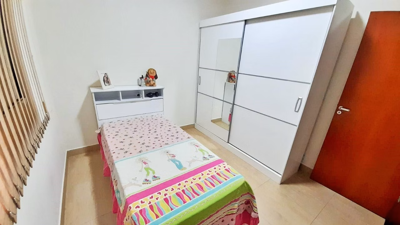 Casa de 250 m² em Santa Bárbara d'Oeste, SP