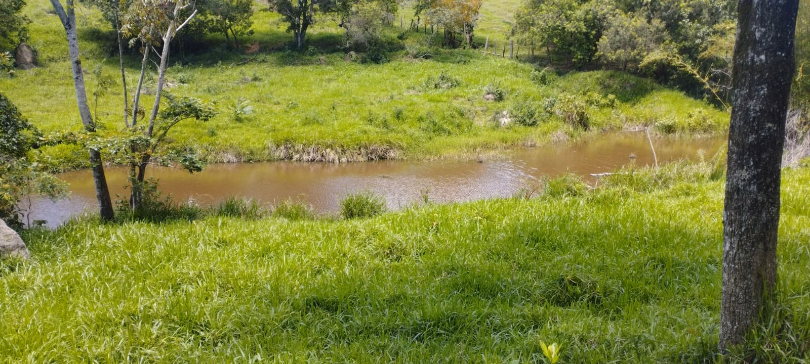 Terreno de 5 ha em Itaguara, MG