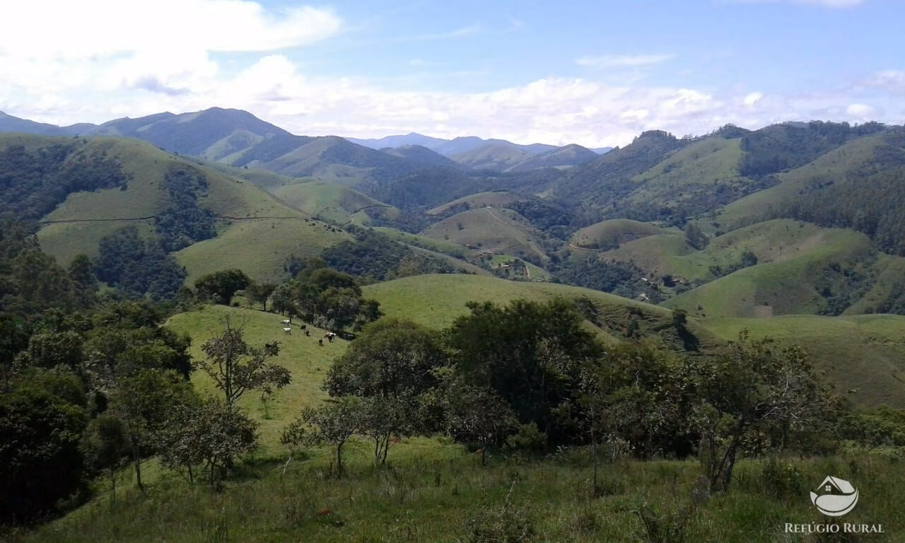 Small farm of 84 acres in São José dos Campos, SP, Brazil
