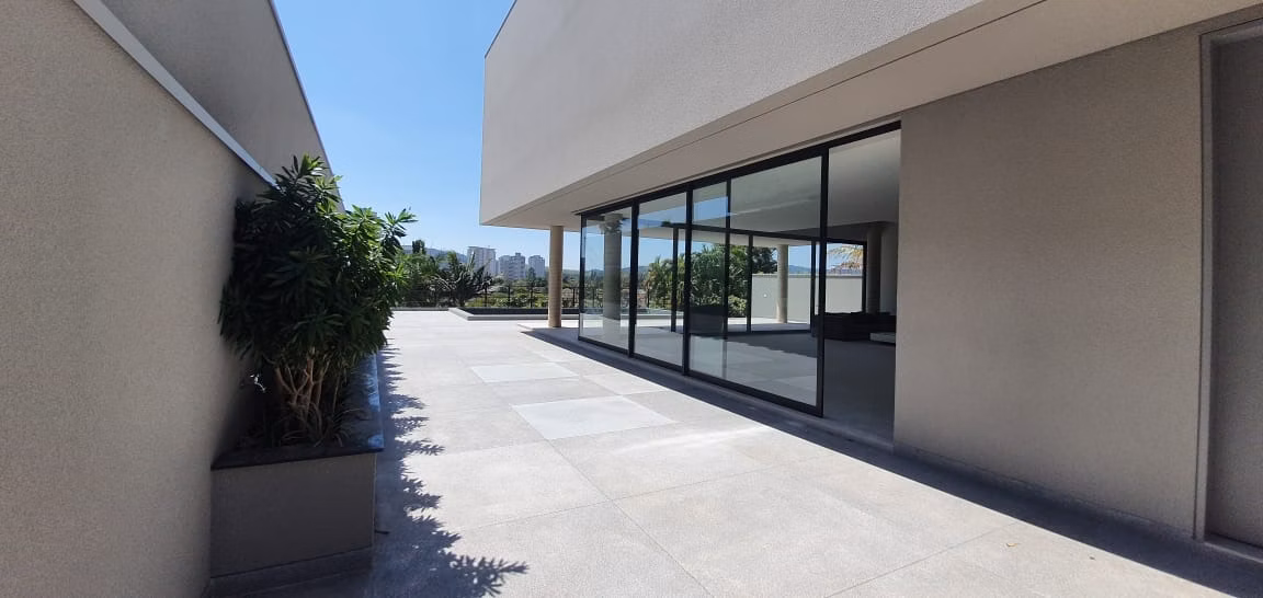 Casa de 812 m² em Barueri, SP
