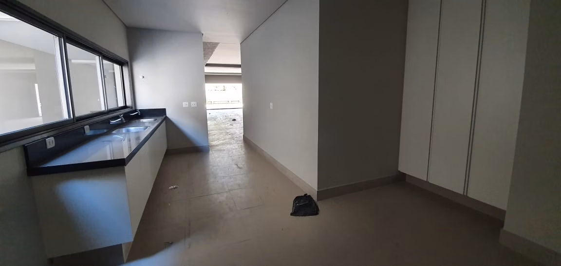 Casa de 812 m² em Barueri, SP