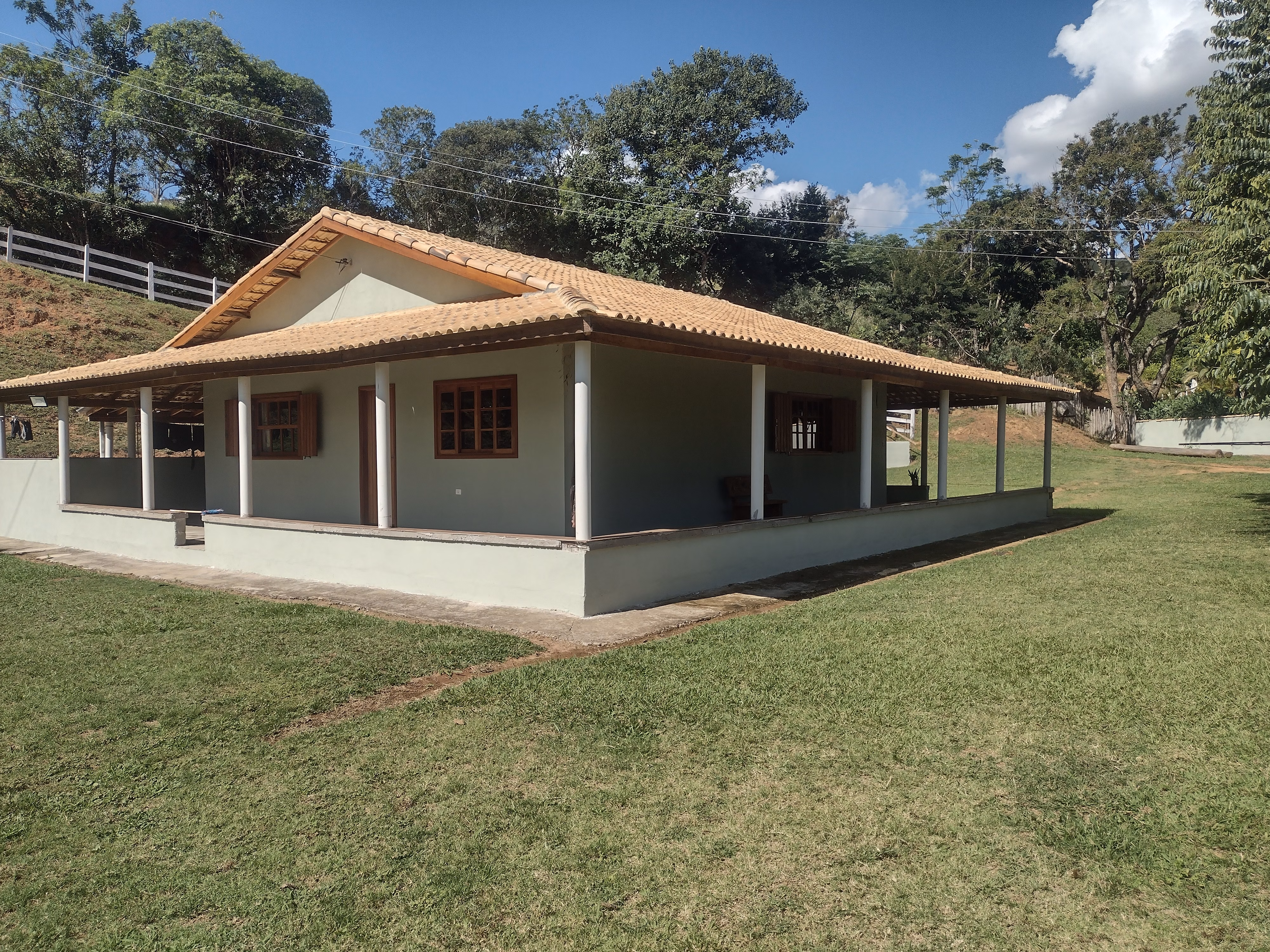 Chácara de 3.000 m² em Paraisópolis, MG