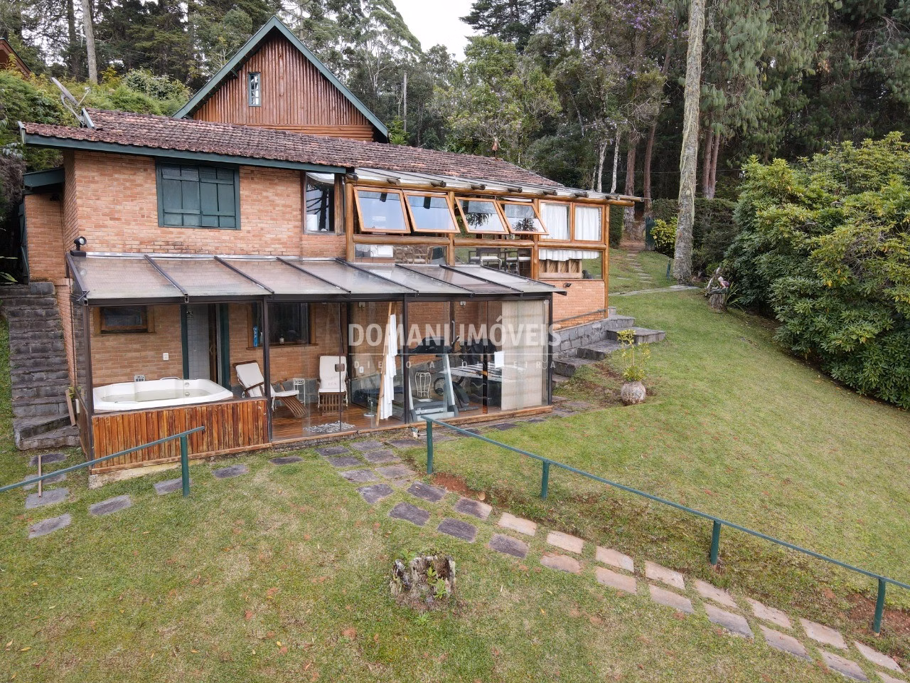 House of 2,920 m² in Campos do Jordão, SP, Brazil