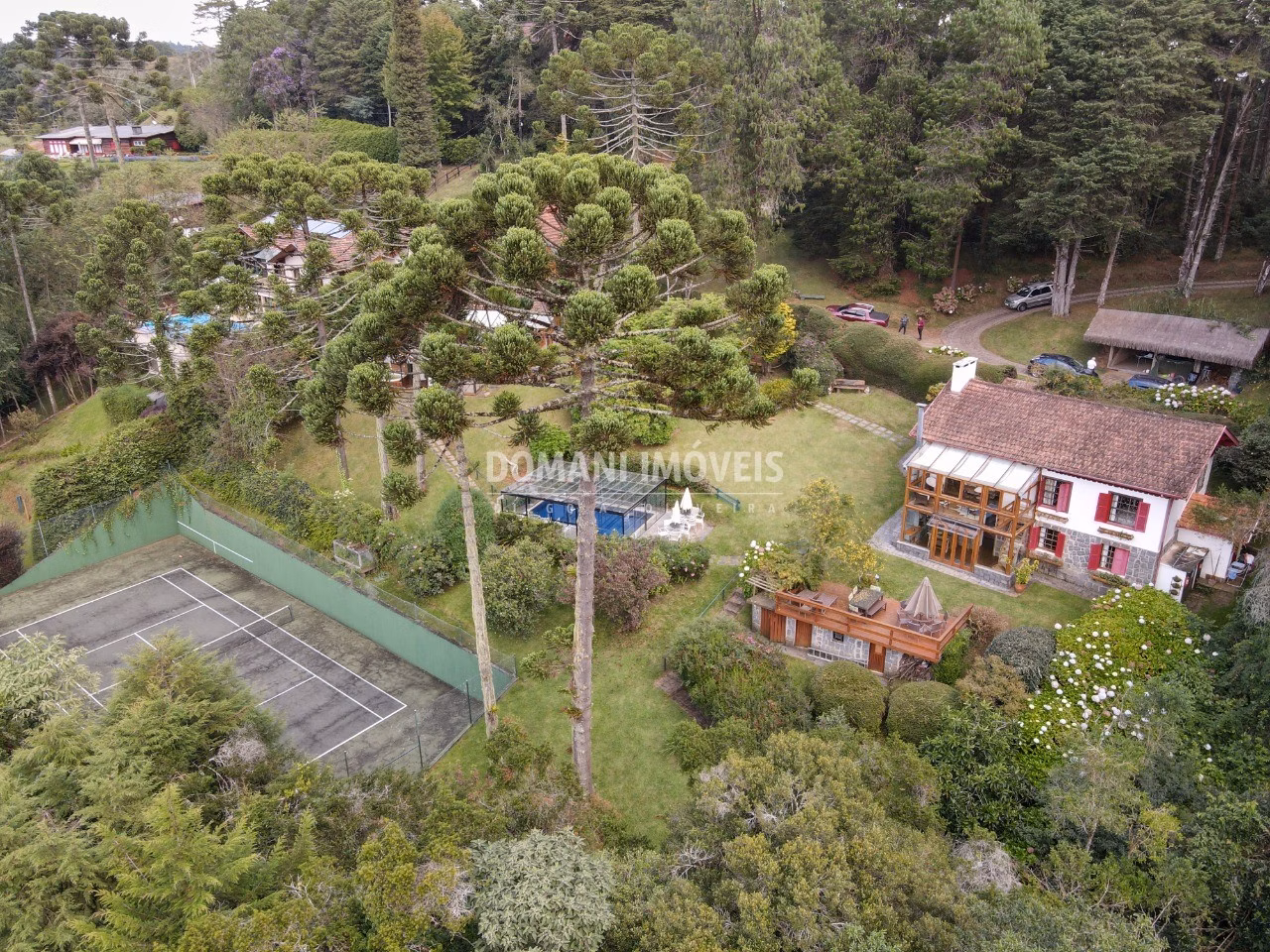 House of 2,920 m² in Campos do Jordão, SP, Brazil