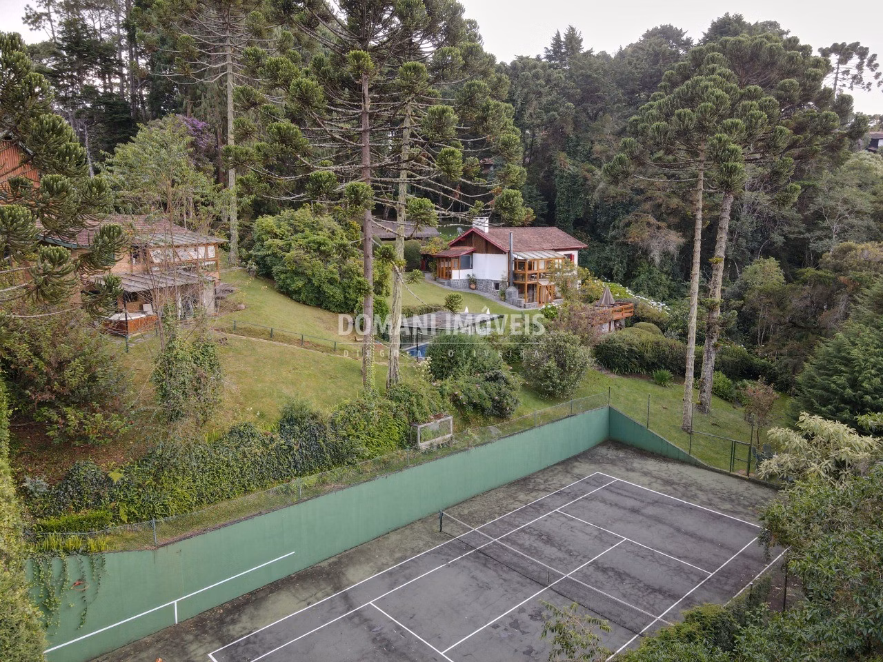 House of 2,920 m² in Campos do Jordão, SP, Brazil