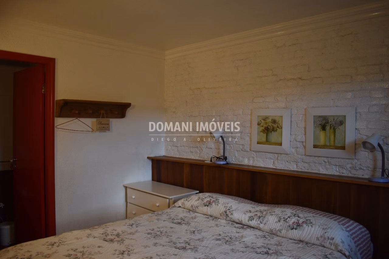 Casa de 2.920 m² em Campos do Jordão, SP