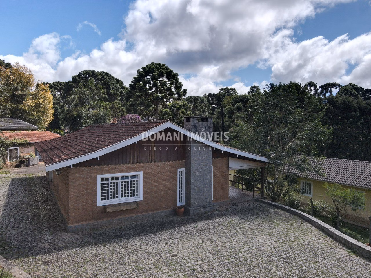 House of 1,110 m² in Campos do Jordão, SP, Brazil