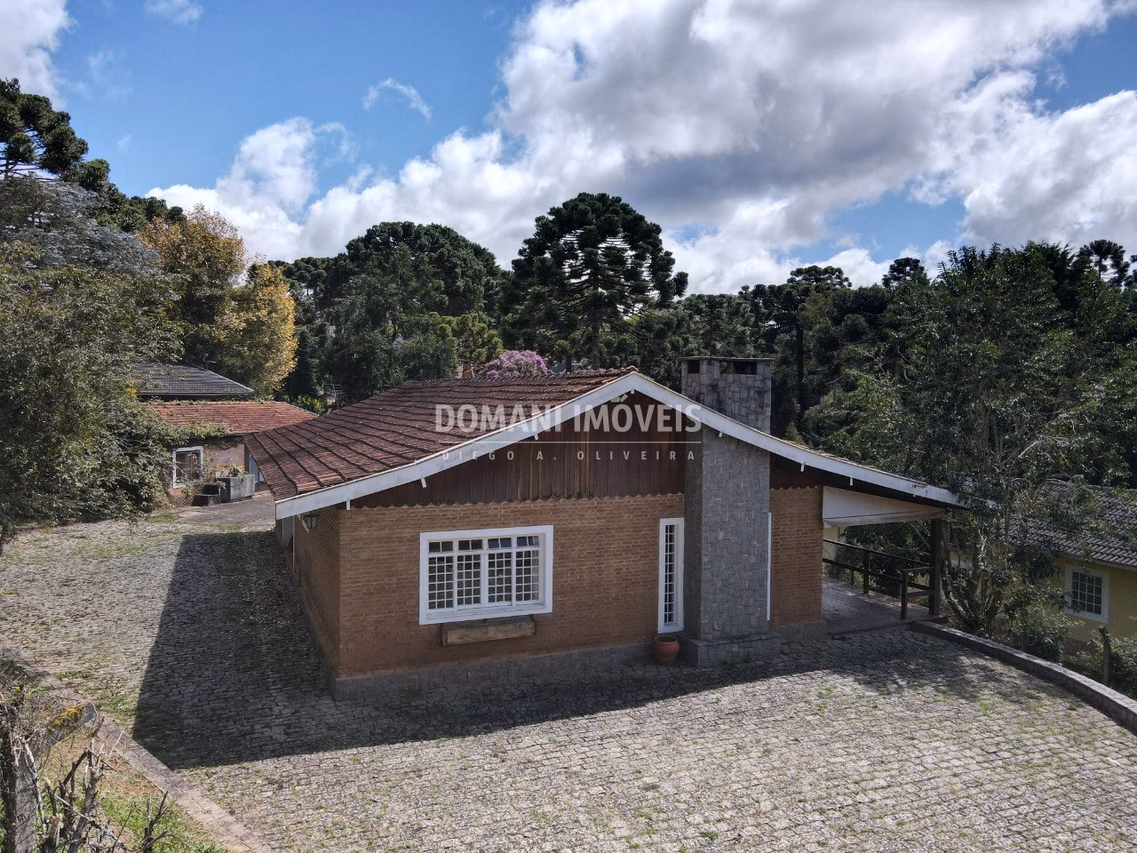 House of 1,110 m² in Campos do Jordão, SP, Brazil