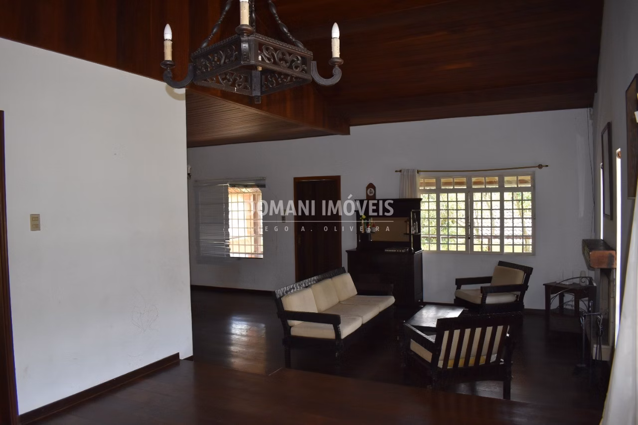 House of 1,110 m² in Campos do Jordão, SP, Brazil