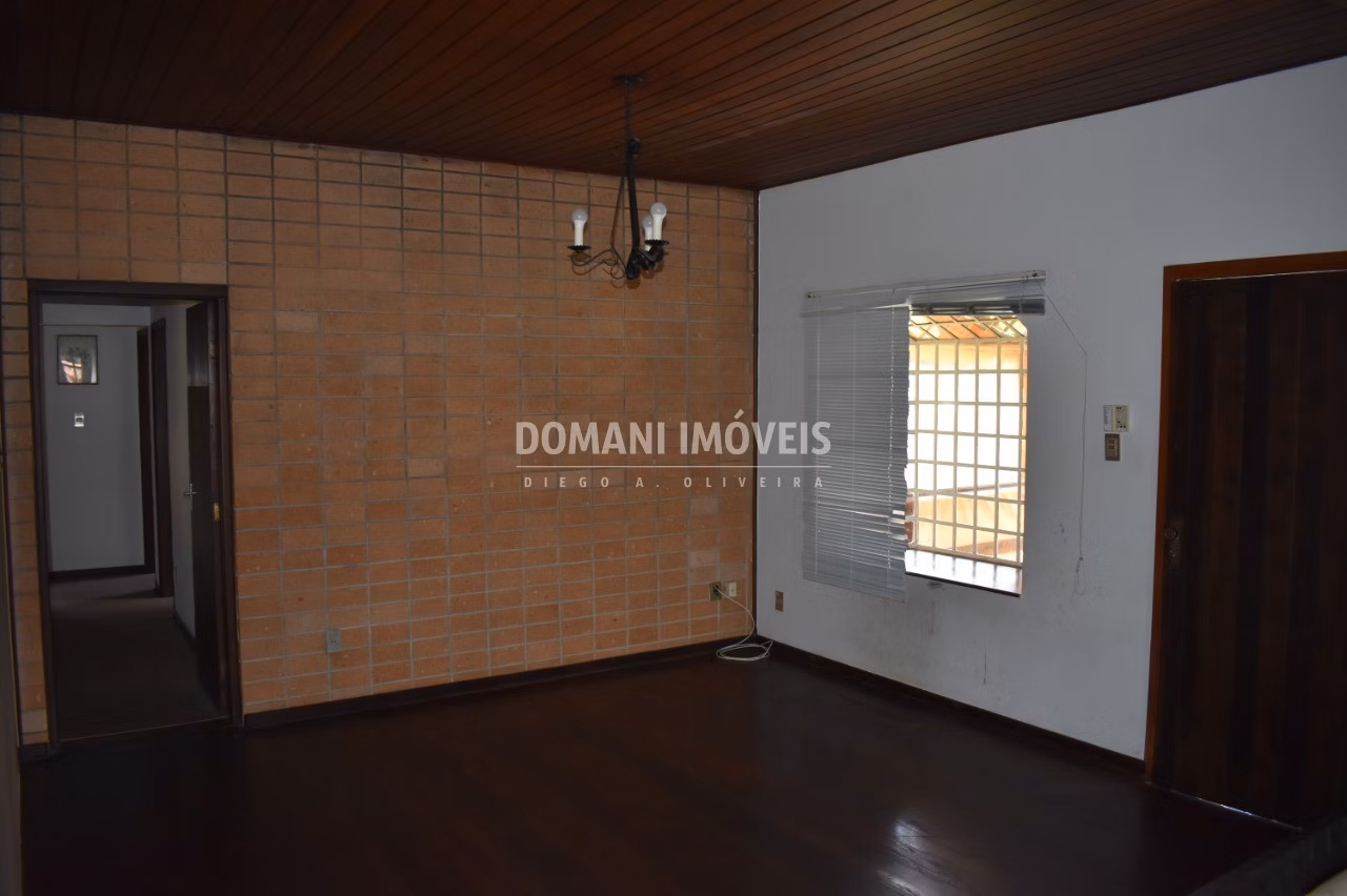 House of 1,110 m² in Campos do Jordão, SP, Brazil