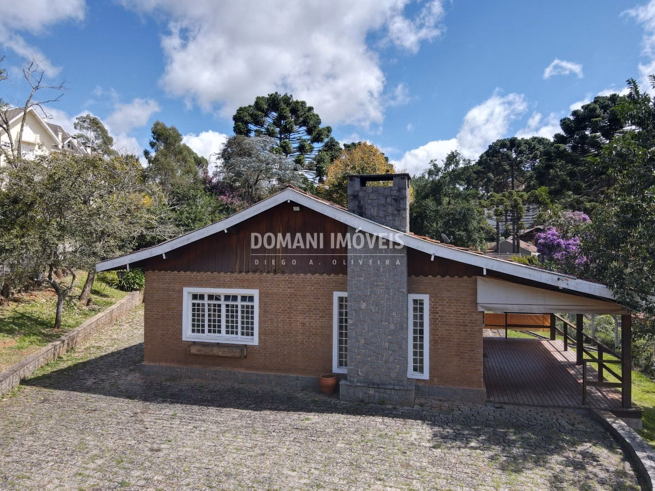 House of 1,110 m² in Campos do Jordão, SP, Brazil