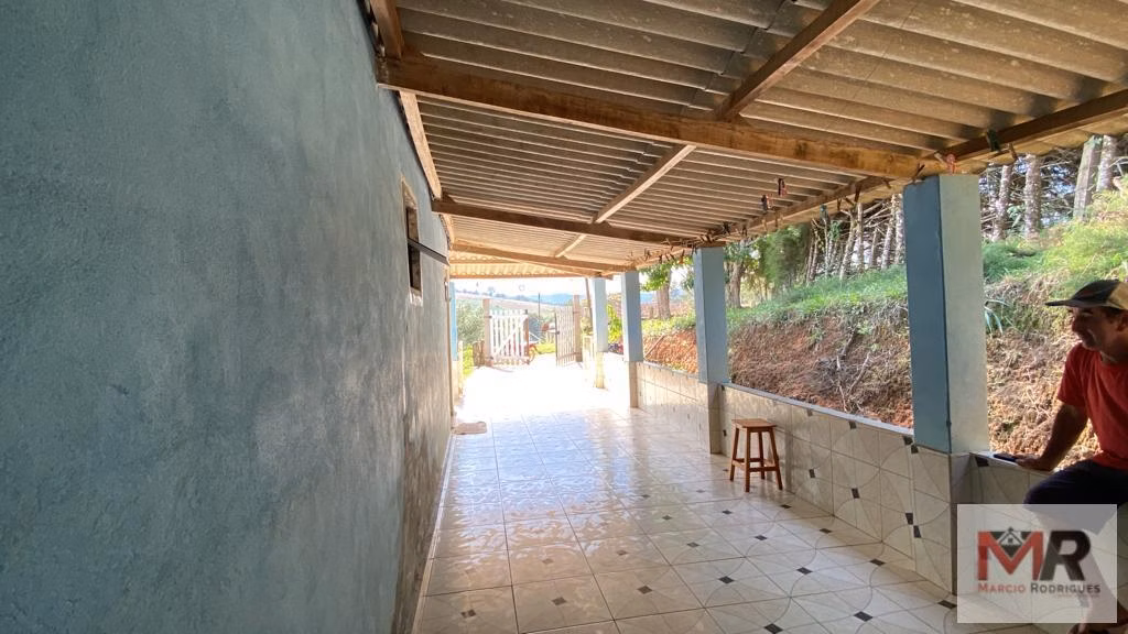 Sítio de 1 ha em Estiva, MG