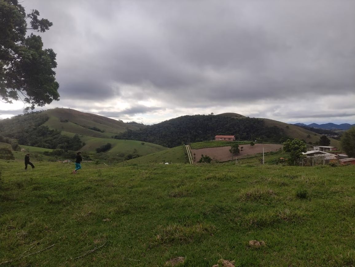 Terreno de 5.000 m² em Paraibuna, SP