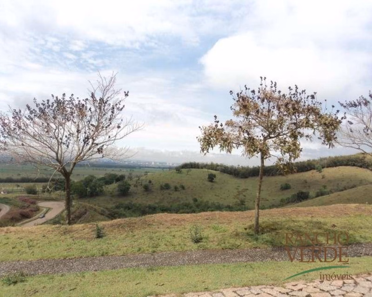 Terreno de 1,370 m² em São José dos Campos, SP
