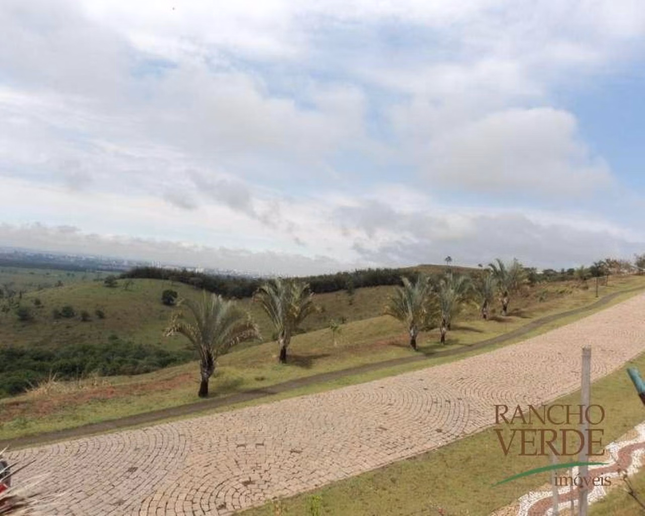 Terreno de 1.370 m² em São José dos Campos, SP